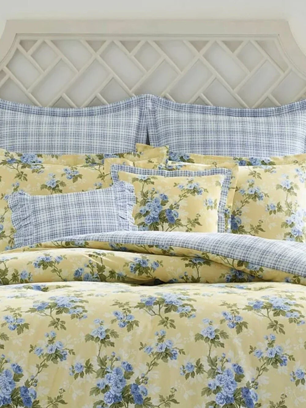 Laura Ashley Cassidy Cotton Reversible 7 Piece Duvet Cover Set Full/Queen